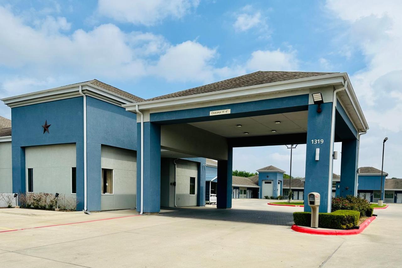 Lonestar Inn El Campo Εξωτερικό φωτογραφία